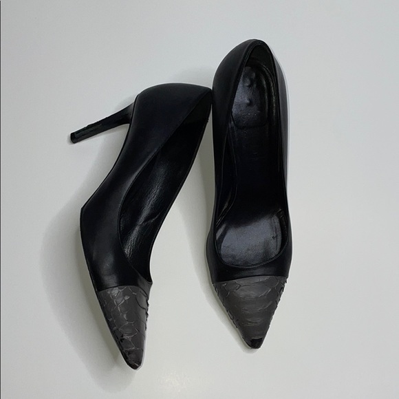 Saint Laurent, Python toe janis pumps - Picture 4 of 10